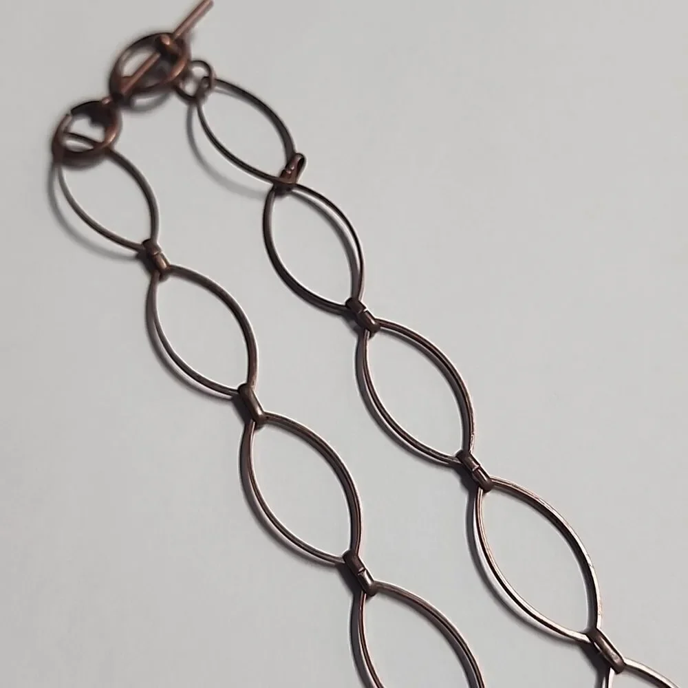 Elegant Pink and Copper Colored Pendant Necklace